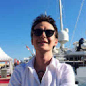 Meet your Posher, Simon